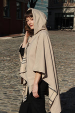 Load image into Gallery viewer, Camel &amp; Plaid Water-repellent, Reversible RAINRAP
