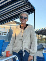Load image into Gallery viewer, Tie knot cardigan
