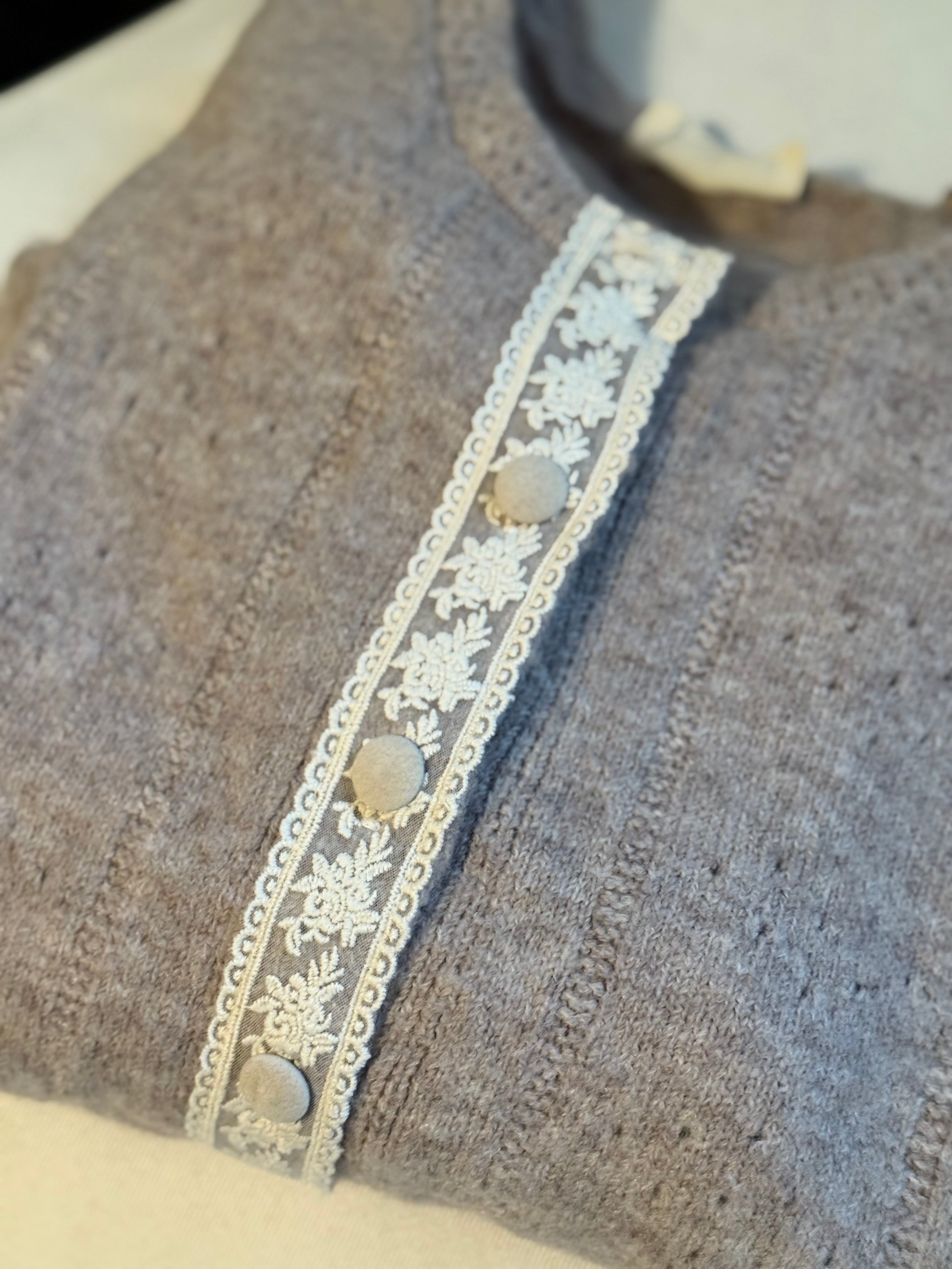 Ribbon Beige Cardigan