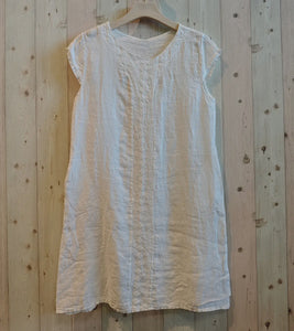 Short Summer dress with detail down front