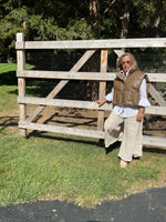 Load image into Gallery viewer, Faux Leather Short Puffy Vest
