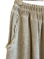 Load image into Gallery viewer, Prado Trousers with frayed edge
