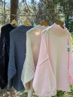 Load image into Gallery viewer, Chunky Knit Sweater
