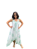 Load image into Gallery viewer, The Waikiki
