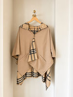 Load image into Gallery viewer, Camel &amp; Plaid Water-repellent, Reversible RAINRAP
