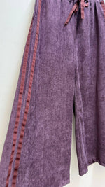 Load image into Gallery viewer, Wide flowing trousers with elasticated waistband
