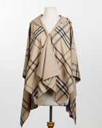 Load image into Gallery viewer, Camel &amp; Plaid Water-repellent, Reversible RAINRAP
