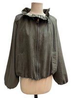 Load image into Gallery viewer, Lightweight jacket in polyester
